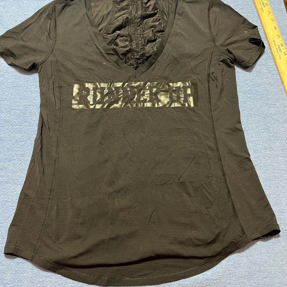 Lululemon Runner Up Black V-Neck Women's Top